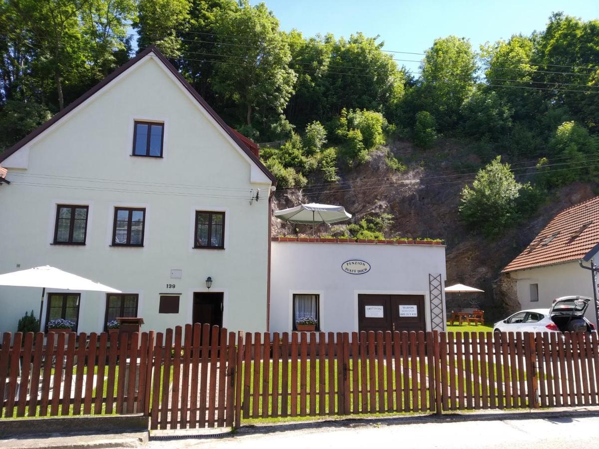 杜赫派兹酒店 Český Krumlov 外观 照片